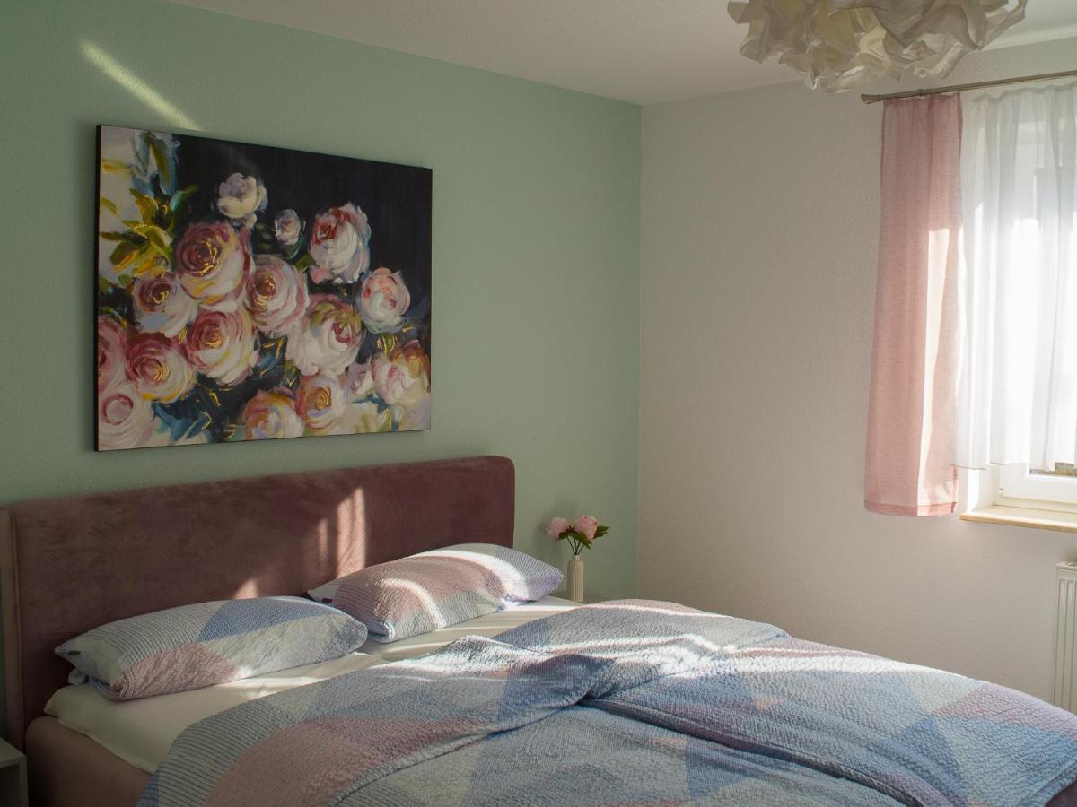Geraeumige Ferienwohnung In Kindelbrueck Fuer Bis Zu 4 Personen - Barriefrei Esterno foto